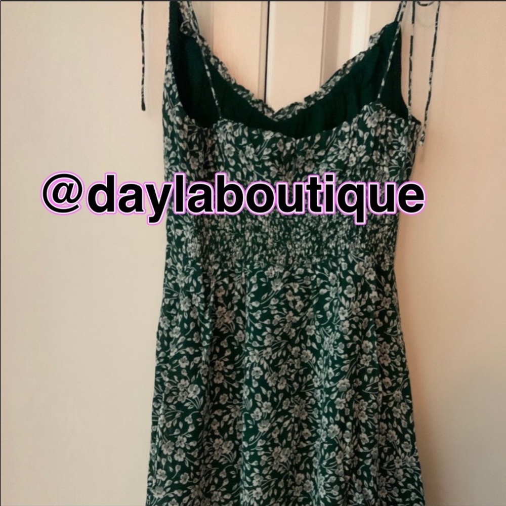 Reformation Esther Dress Shamrock ASO Taylor Swift - Picture 10 of 12
